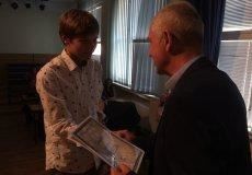 Předávání certifikátů Předávání certifikátů