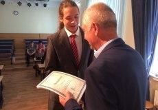 Předávání certifikátů Předávání certifikátů