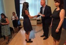 Předávání certifikátů Předávání certifikátů
