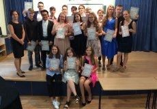 Předávání certifikátů Předávání certifikátů