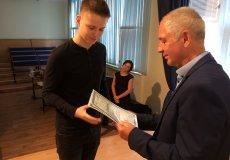 Předávání certifikátů Předávání certifikátů