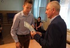 Předávání certifikátů Předávání certifikátů