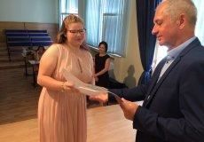 Předávání certifikátů Předávání certifikátů