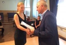 Předávání certifikátů Předávání certifikátů