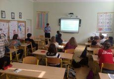 Beseda s policistkou Beseda s policistkou