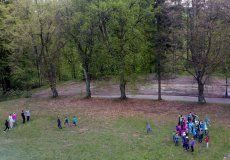 Hry v přírodě od rána do večera Hry v přírodě od rána do večera