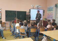 Z besedy o Armádě a VP ČR Z besedy o Armádě a VP ČR
