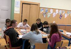 Skupinová činnost díky hře Cashflow. Skupinová činnost díky hře Cashflow.