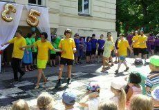 Hosty na Zahradní slavnosti - akci ZŠS Rooseveltova v Praze 6 Hosty na Zahradní slavnosti - akci ZŠS Rooseveltova v Praze 6
