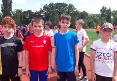 Sportovní den - naše chlapecká štafeta Sportovní den - naše chlapecká štafeta
