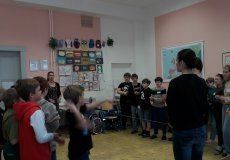 Nejvíc jsme řešili "bytí" na mobilu a počítači, ... Nejvíc jsme řešili "bytí" na mobilu a počítači, ...