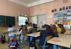 Př - přednáška studentek stomatologie o zubech a prevenci zubního kazu Př - přednáška studentek stomatologie o zubech a prevenci zubního kazu