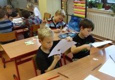 Pracovní činnosti ve školní družině (2.B) Pracovní činnosti ve školní družině (2.B)