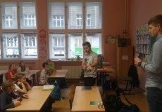 Nová stolní hra vlastní výroby v ŠD 10.1.2018 Nová stolní hra vlastní výroby v ŠD 10.1.2018