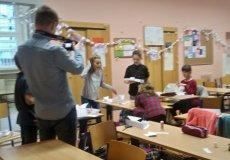 Nová stolní hra vlastní výroby v ŠD 10.1.2018 Nová stolní hra vlastní výroby v ŠD 10.1.2018