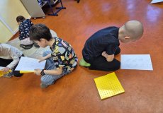 Geometrie - geoboard Geometrie - geoboard