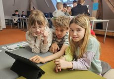 LANGUAGE WHIZ