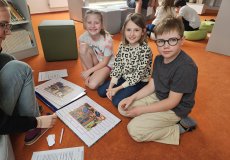 LANGUAGE WHIZ