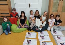 Redakční tým o přestávce mezi prací Redakční tým o přestávce mezi prací