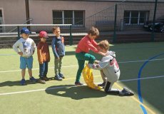 3.D, 4.C - spolupráce s MŠ - sportovní odpoledne 3.D, 4.C - spolupráce s MŠ - sportovní odpoledne