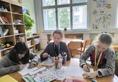 4.A - návrh obalu k naší vlastní knížce 4.A - návrh obalu k naší vlastní knížce