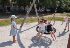 Pohoda na školním hřišti, 3. C Pohoda na školním hřišti, 3. C