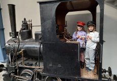 NTM - „Mourek a mašinky”