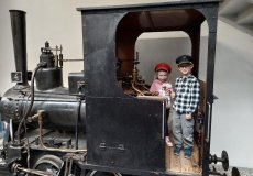 NTM - „Mourek a mašinky”