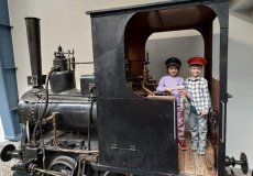 NTM - „Mourek a mašinky”