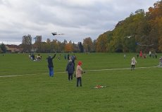 Pouštění draků na Vypichu