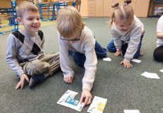 Činnostní skupinové učení 