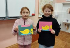 Holky rády tvoří; Amia a Líza