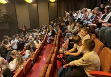 10.3. - Divadlo Minor