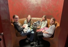 10.3. - Divadlo Minor