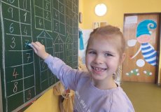 Procvičujeme rozklady čísel