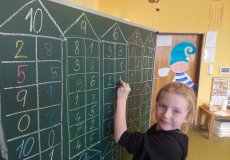 Procvičujeme rozklady čísel