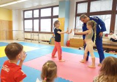 Sportík s trenérem juda