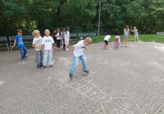 Skáčeme panáka, „Jupí!”