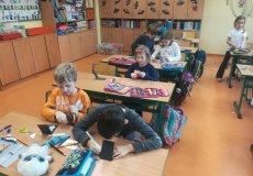 Výroba přáníček 2.B + 2.C Výroba přáníček 2.B + 2.C